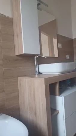 Strategic location near the sea and downtown, all services present