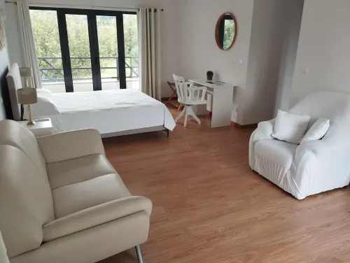 5 bedrooms: Hidden gem at Serra da Estrela with breathtaking views! Hotel a Gouveia