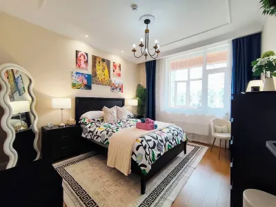 Tsengeldekh•Chic 1 BR Apt•Queen bed•Mountain view Hotel in zona Museo di Bogd Khan