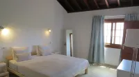 Casita Iris - Private Guest House Hotels in Villaverde