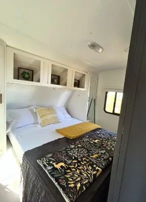 Escape to Happy Trails Ranch Hotel in zona Nurtured By Nature