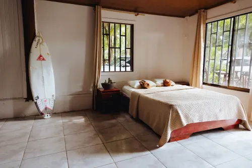 PLAYA HERMOSA-PUNTARENAS STUDIO