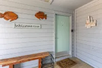 The Crane's Nest: Charming Waterfront Retreat Hotel a Cedar Key