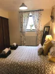 Rustic barn Cottage in a rural village with traditional open fireplace sleeps 5.