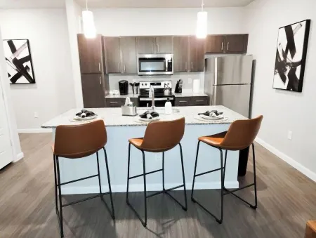 Modern and spacious entire 3 bedroom apartment in a prime lcoation!