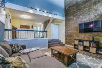 Cozy, Convenient Townhome Living