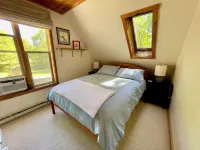 Charming Private Mountain Home