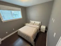 Spacious Walkout Garden-Level Floor W Full Kitchen Hotels in Bedford