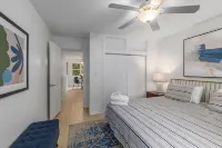 Charming 1-bedroom house in Saugatuck with AC, WiFi, Pet Friendly