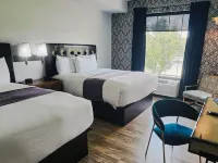 水濱酒店 克勞福德縣酒店