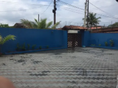 Beach house with seasonal pool