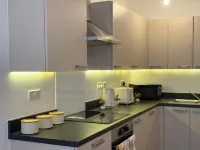 The Wembley - Luxury London Apartment - 9 Guests5-Star Unbeatable Location!