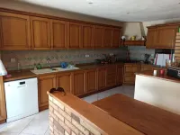 Magnificent villa with swimming pool and mountain view