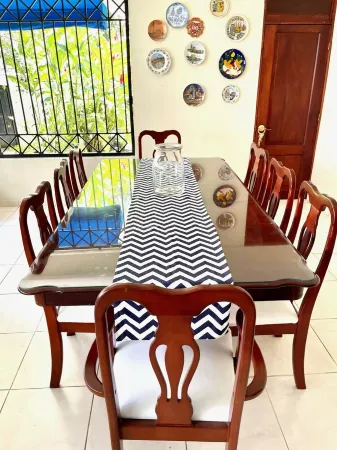 Large 3 BD home w/AC,Beautiful Yard,Best location Отели в г. Сан-Франсиско-де-Макорис