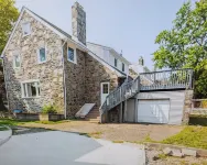 Charming 4-bedroom house with AC and WiFi in Upper Darby Hotels near Cobbs Creek Golf Club
