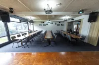 Golden Hills Motel Hotels in Golden Square