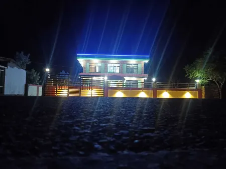 Royal Resort Skardu Отели рядом с Аэропорт Скарду