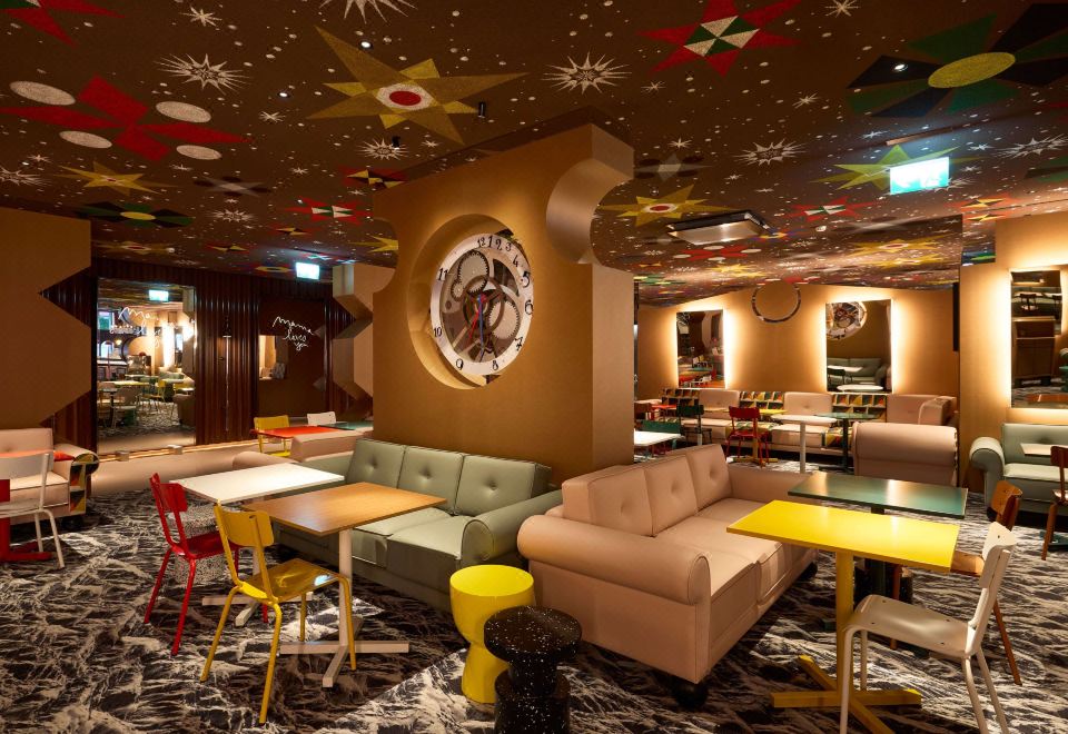 Mama Shelter Zurich의 라운지 또는 바 공간 이미지