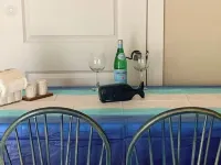 Gorgeous Property with private entry and backyard & pets welcome!