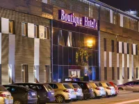 Boutique Hotel's I Milionowa - parking