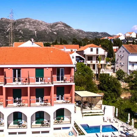 Apartments Villa Lukas - ''No.10'' Gallery Studio Apartment with Balcony and Sea View