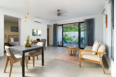 Bo Jungle - Steps to Tamarindo Beach - Surf & Pool #1 Hotel in zona Tamarindo Beach