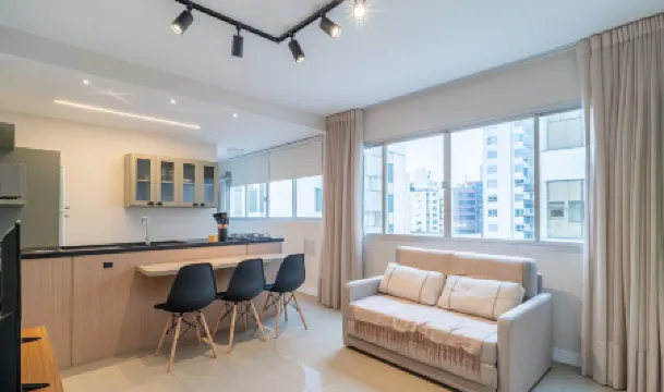 1Br Apt w Self Check-in 400m fr Seafront Bmc1008 Отели рядом с достопримечательностью «Penhasco Casa de Eventos»