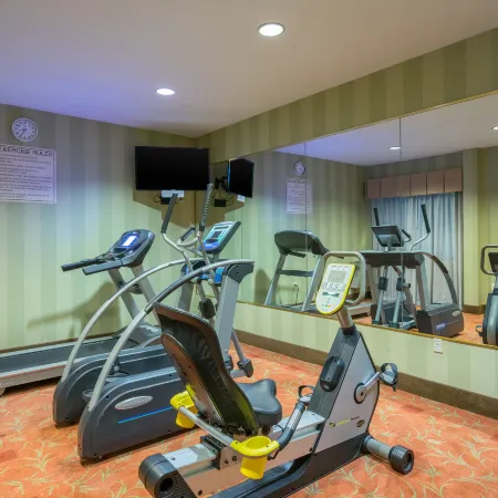 Holiday Inn Express & Suites QUAKERTOWN - ALLENTOWN AREA by IHG