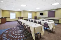 Holiday Inn Express & Suites CIRCLEVILLE by IHG