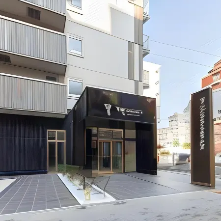 Y's Hotel Shin Osaka Отели рядом с достопримечательностью «Компания Nissin Food Products Co., Ltd.»