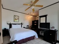 Nacazcol Hotel y Villas Hotels in Sardinal