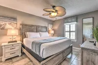 Well-Appointed Family Condo on Miramar Beach!