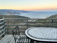 Ocean View House - Mountain view