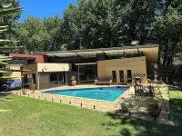 Brownhill Creek Cabin Retreat | Nature Escape Minutes from Adelaide