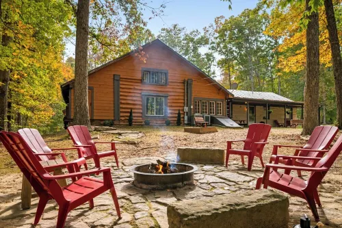 Brown County Cabin Near Nashville, Indiana - Alppimaja