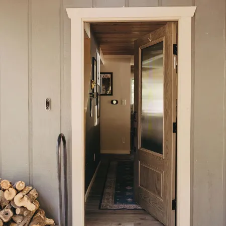 Family Cabin in Blue Lake Springs, Near Town!