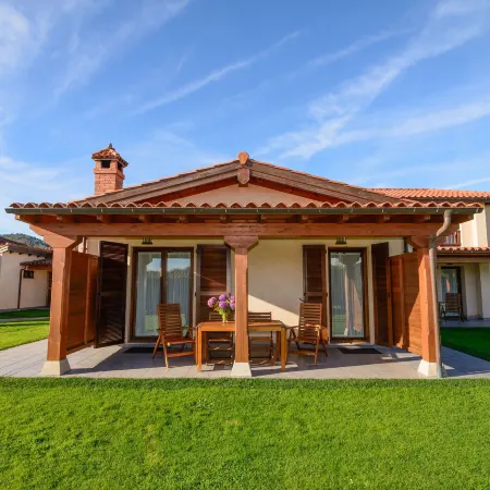 Casona de Llanorrozo Apartamentos Rurales