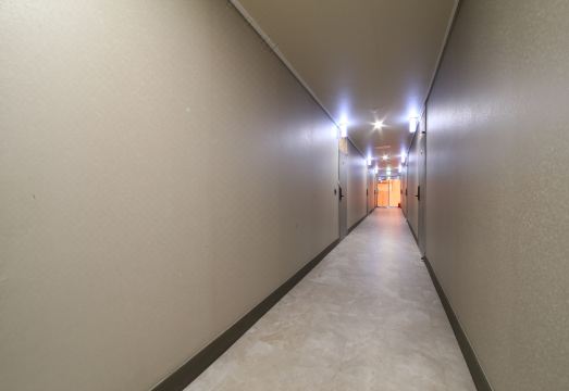 아르떼 호텔 주차장 전경