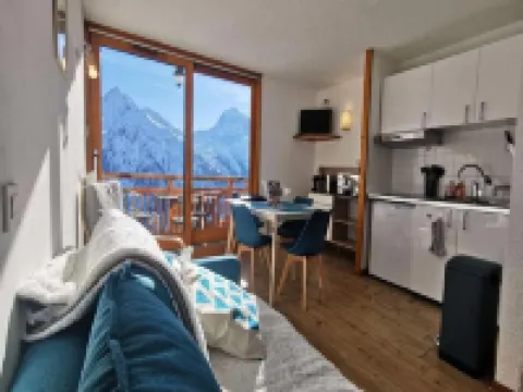 Apartment in France Near Super Venosc Gondolas