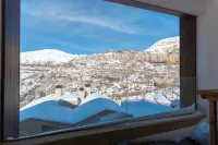 Canyon - 1 BR Apt by The Valley in Kfardebian Hotels in Faraiya