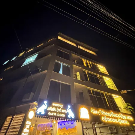 The Neeraj Ganga Rajmahal Wellness with Ganga View