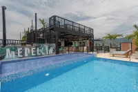 Masaya Medellin - piscina