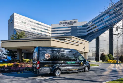 DoubleTree by Hilton Hotel Newark Airport Hotels in Newark