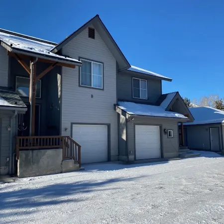 Della View 2BR Condo - In the Heart of Historic Downtown Hailey!