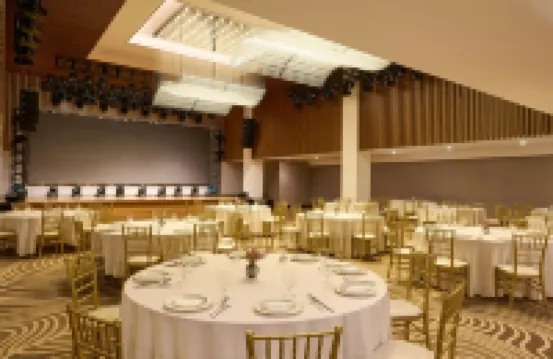 The Westin Flushing LaGuardia Airport