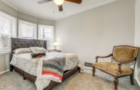 6 Mi to Dtwn Attractions Buffalo Apartment!