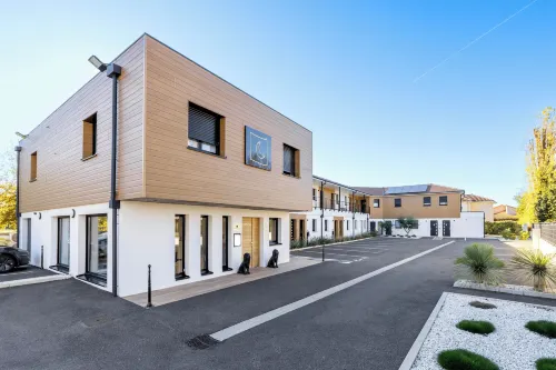 Appart Hôtel Coraline - Genas Lyon Eurexpo Hotels in Genas