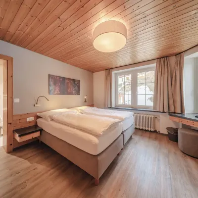 Hotel Quellenhof - Self Check-in & Adults Only Hotels near Aroser Weisshorn