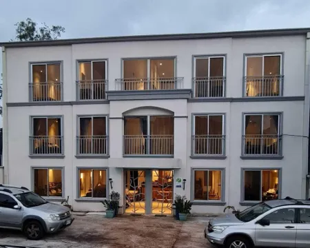 Lop Inn Hotels in Belen