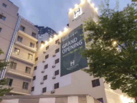 Gwangju W Lounge Hotel Hotels near Gwangju Intl. Airport